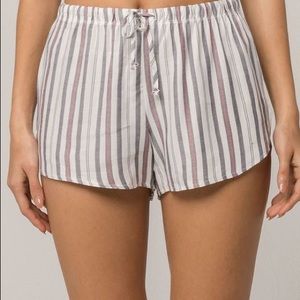 Women’s Ivy + Main Flowy Shorts Size L